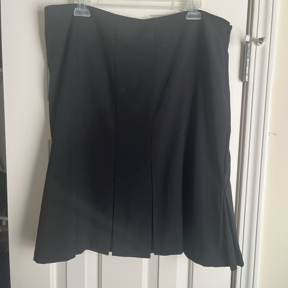 AB Studio Classic Black A-Line Skirt